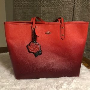 Coach Red hombre shoulder purse